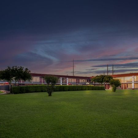 Red Roof Inn & Conference Center Mckinney McKinney Exterior foto