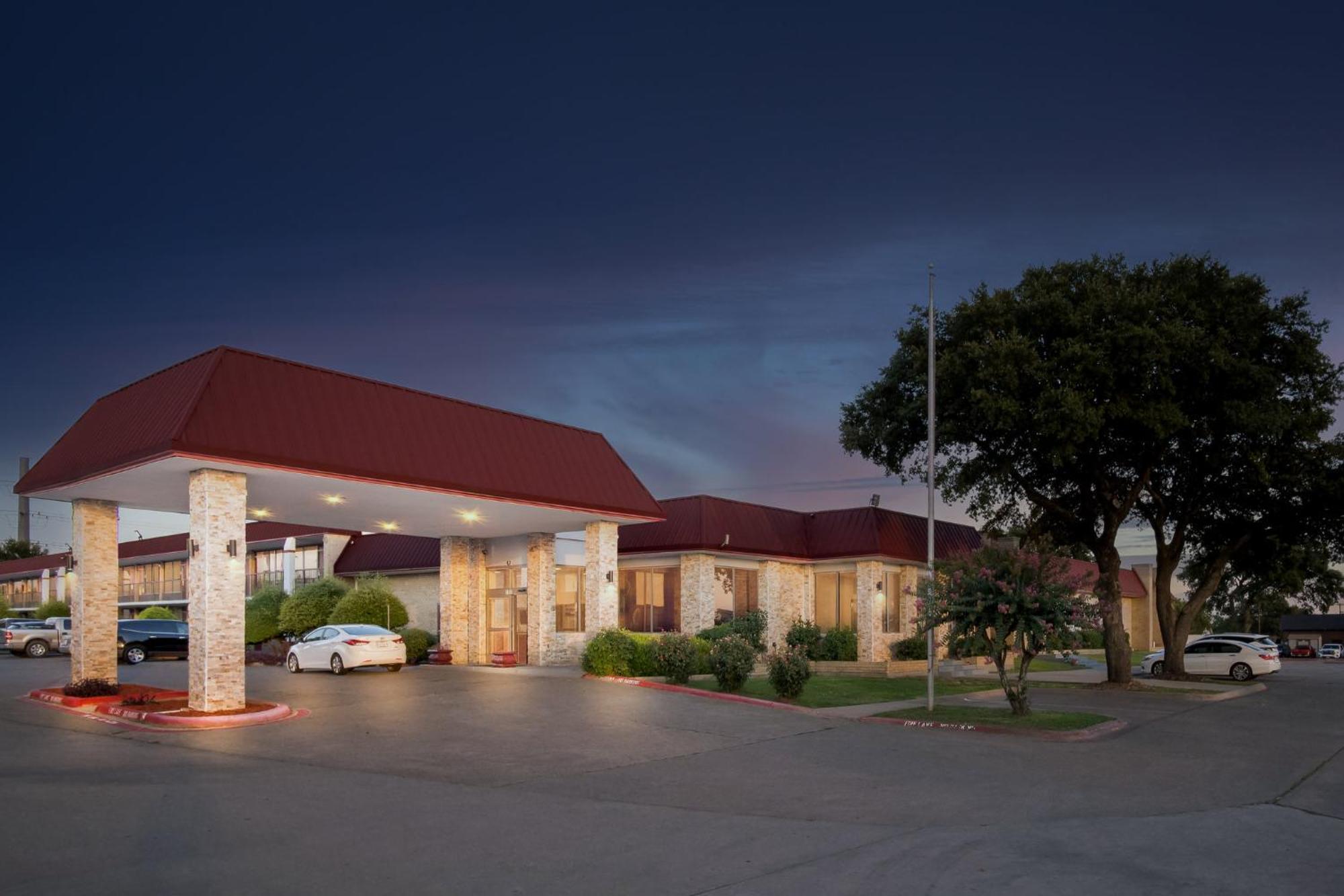 Red Roof Inn & Conference Center Mckinney McKinney Exterior foto
